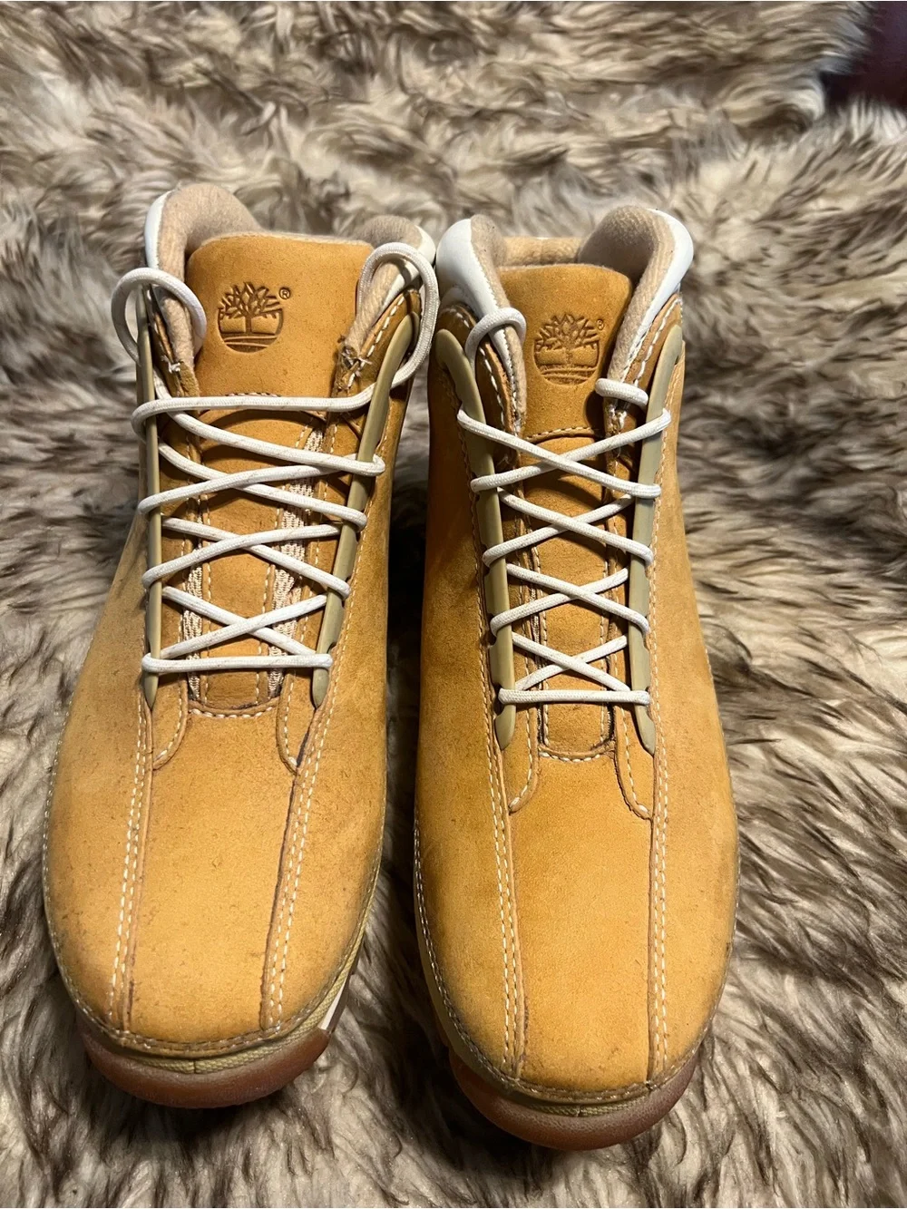 Timberland Men's Wheat Suede Ankle Boots with White Laces Sz 8.5 M